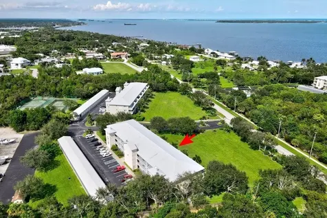 13530 Mystic Drive Sebastian FL 32958