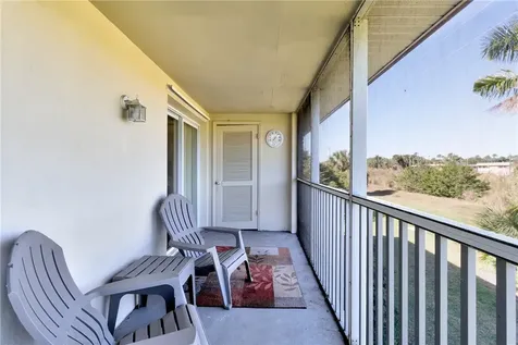 107 Spring Lake Court Vero Beach FL 32962
