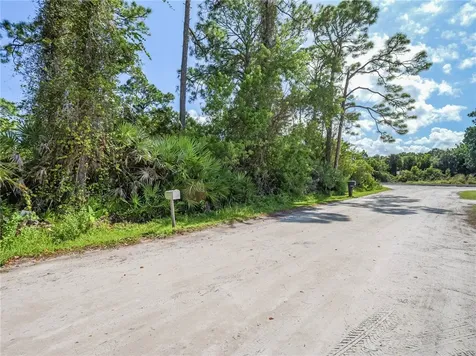 1290 10th Court SW Vero Beach FL 32962