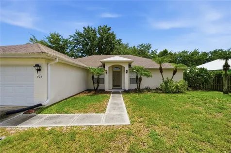 425 Oak Street Sebastian FL 32958