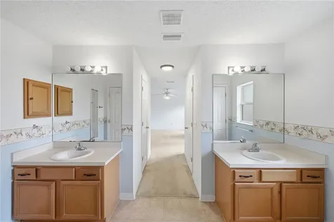 425 Oak Street Sebastian FL 32958