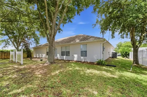 425 Oak Street Sebastian FL 32958