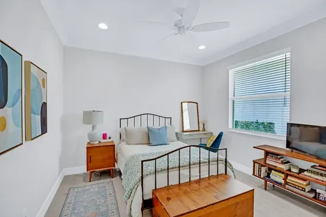 2136 Falls Manor Vero Beach FL 32967