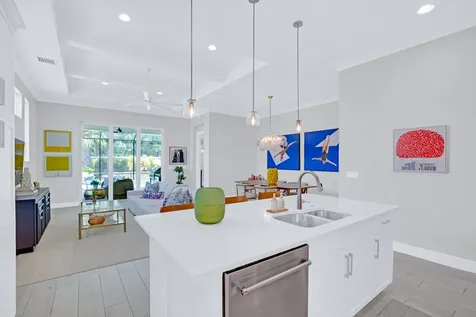 2136 Falls Manor Vero Beach FL 32967