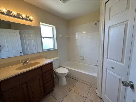 4765 30th Avenue Vero Beach FL 32967