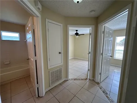 4765 30th Avenue Vero Beach FL 32967
