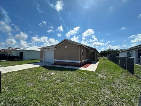 4765 30th Avenue Vero Beach FL 32967