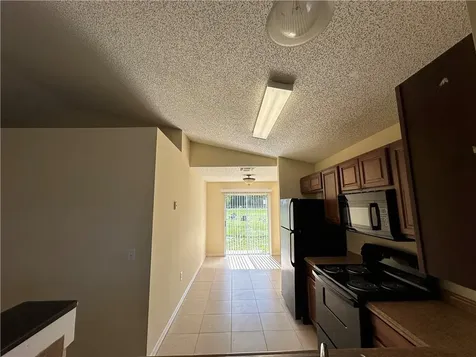 4765 30th Avenue Vero Beach FL 32967