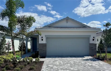 4403 Pinafore Street Vero Beach FL 32967