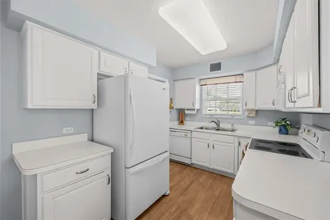 300 Grand Royale Circle Vero Beach FL 32962