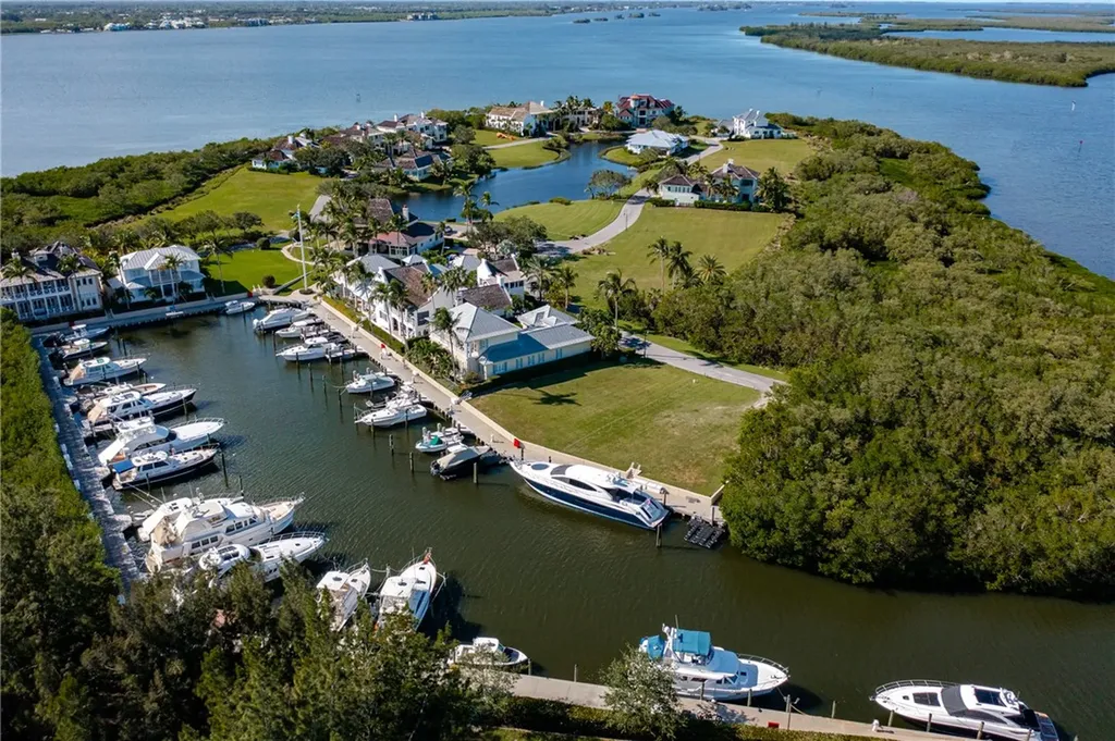 9180 Marsh Island Drive Vero Beach FL 32963