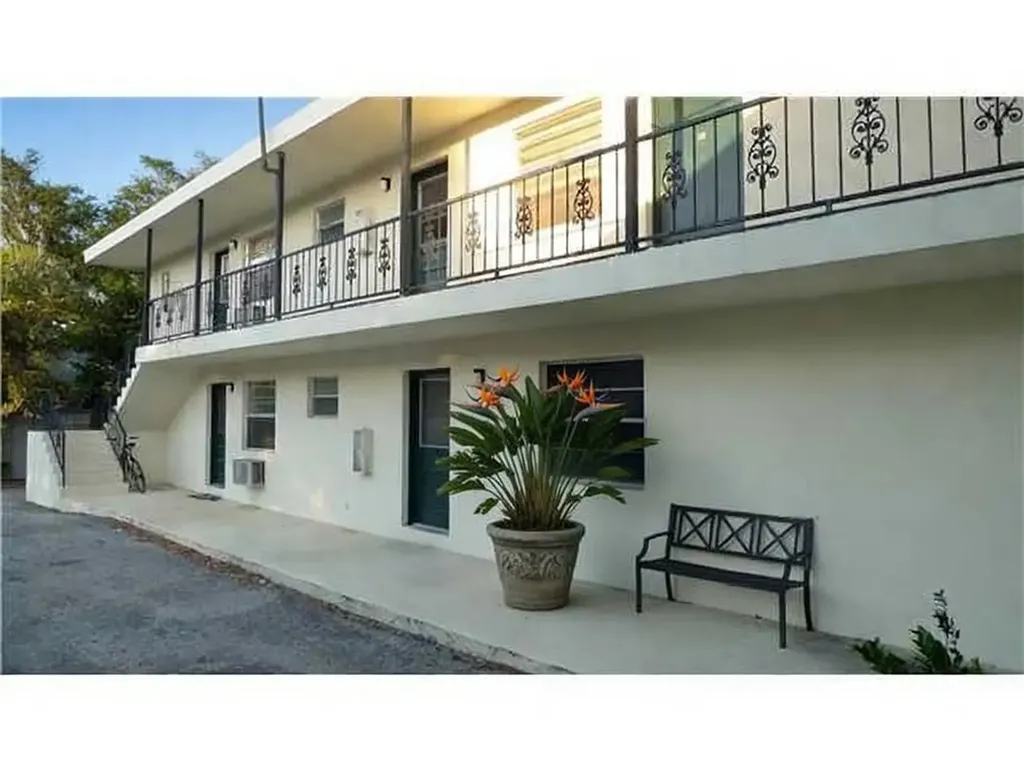 808 22nd Street Vero Beach FL 32960