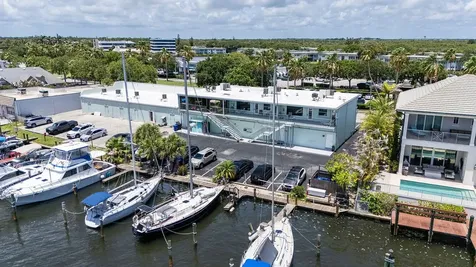 23 Royal Palm Point Vero Beach FL 32960