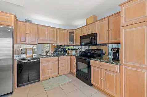 23 Royal Palm Point Vero Beach FL 32960