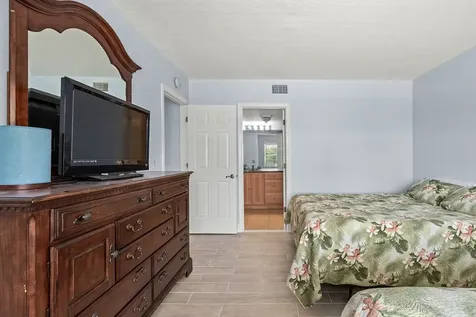 23 Royal Palm Point Vero Beach FL 32960