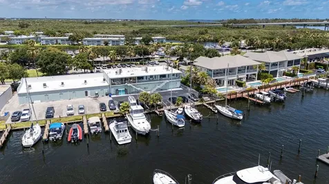 23 Royal Palm Point Vero Beach FL 32960