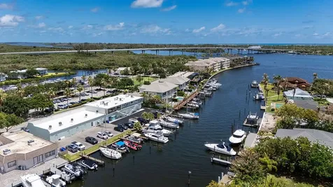 23 Royal Palm Point Vero Beach FL 32960