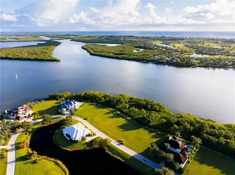 9250 E Marsh Island Drive Vero Beach FL 32963