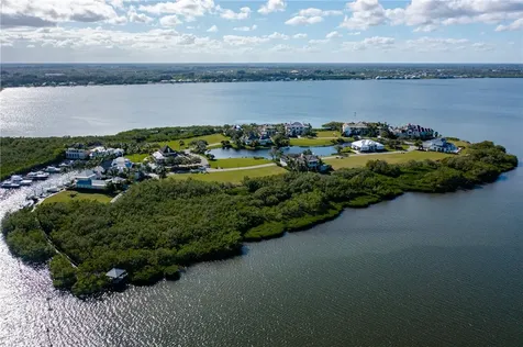 9250 E Marsh Island Drive Vero Beach FL 32963