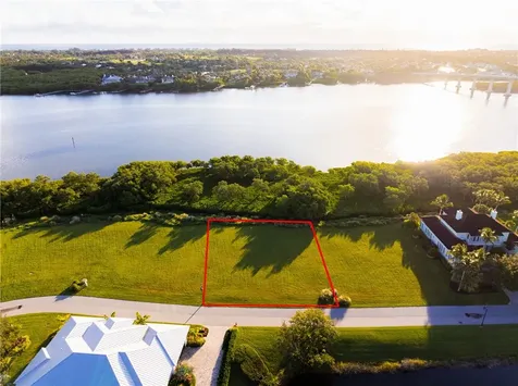 9250 E Marsh Island Drive Vero Beach FL 32963