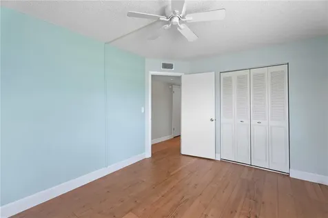 33 Pine Arbor Lane Vero Beach FL 32962