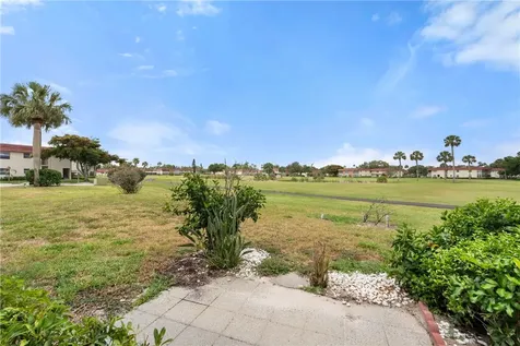 33 Pine Arbor Lane Vero Beach FL 32962