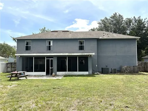 5937 Ridge Lake Circle Vero Beach FL 32967