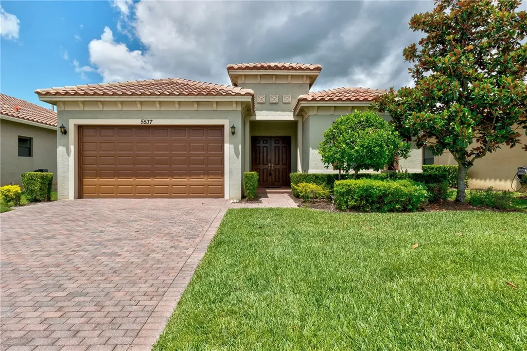 5537 57th Way Vero Beach FL 32967