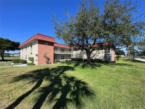 85 Crooked Tree Lane Vero Beach FL 32962