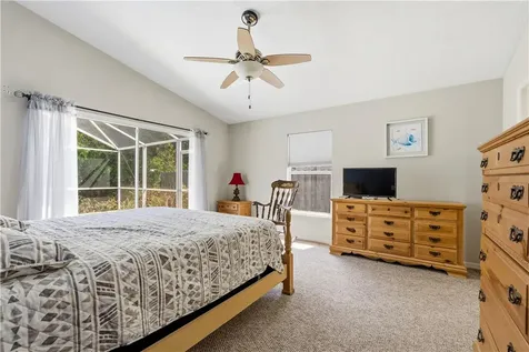 212 14th Place Vero Beach FL 32960