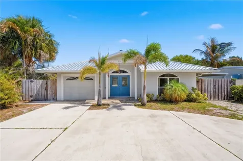 212 14th Place Vero Beach FL 32960