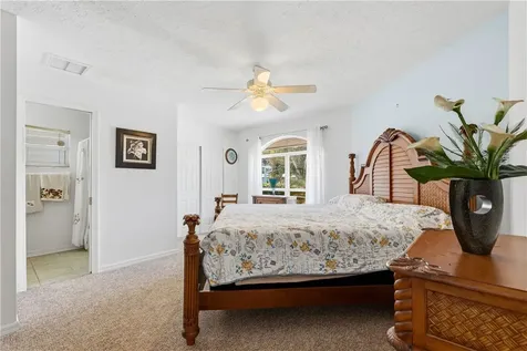 212 14th Place Vero Beach FL 32960