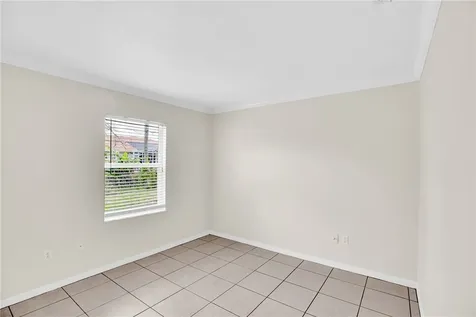 980 Dolphin Avenue Sebastian FL 32958