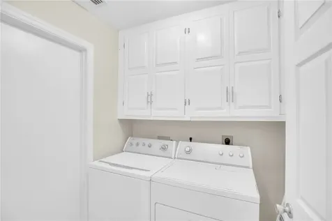 980 Dolphin Avenue Sebastian FL 32958
