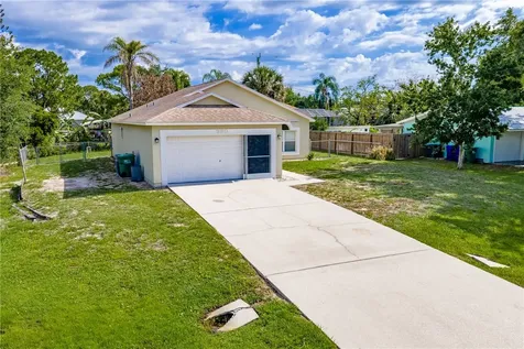 980 Dolphin Avenue Sebastian FL 32958