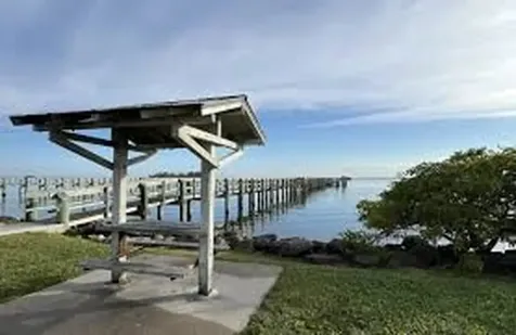 980 Dolphin Avenue Sebastian FL 32958
