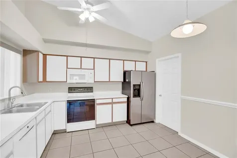 980 Dolphin Avenue Sebastian FL 32958