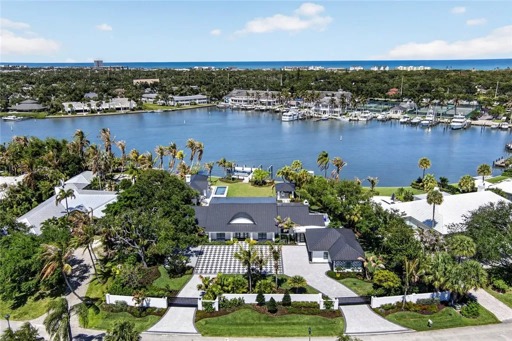 519 Bay Drive Vero Beach FL 32963