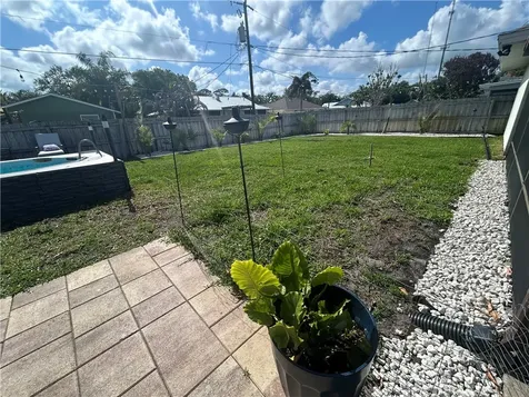 160 9th Court Vero Beach FL 32962