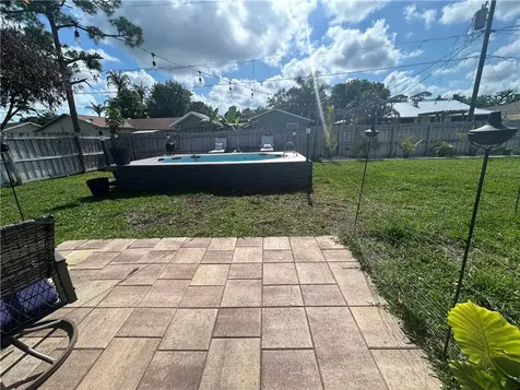 160 9th Court Vero Beach FL 32962