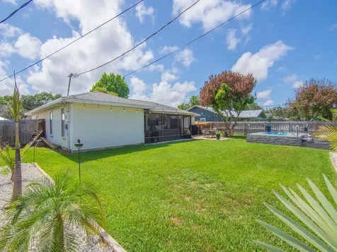 160 9th Court Vero Beach FL 32962