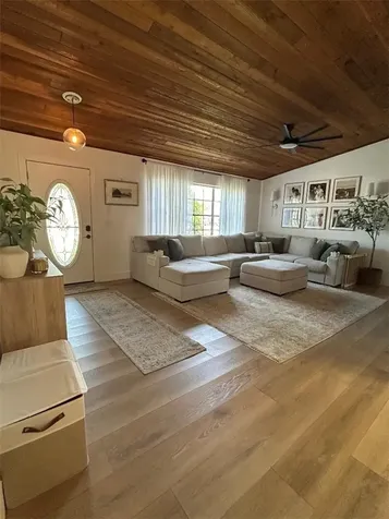 160 9th Court Vero Beach FL 32962