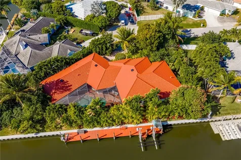 114 Queen Ann Court Hutchinson Island FL 34949