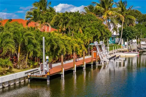 114 Queen Ann Court Hutchinson Island FL 34949