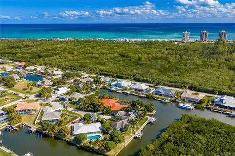 114 Queen Ann Court Hutchinson Island FL 34949