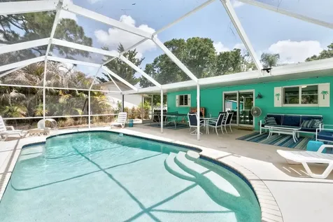 545 21st Avenue Vero Beach FL 32962