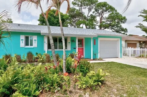 545 21st Avenue Vero Beach FL 32962