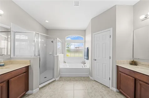 4370 9th Manor SW Vero Beach FL 32968