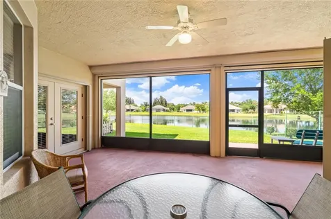4370 9th Manor SW Vero Beach FL 32968