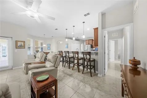 4370 9th Manor SW Vero Beach FL 32968
